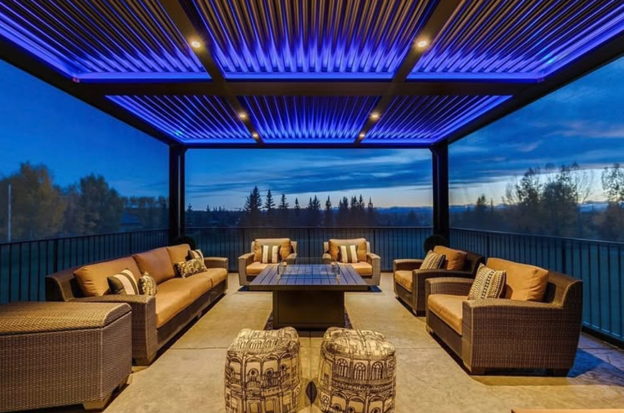 Pergola · Rattan lounge